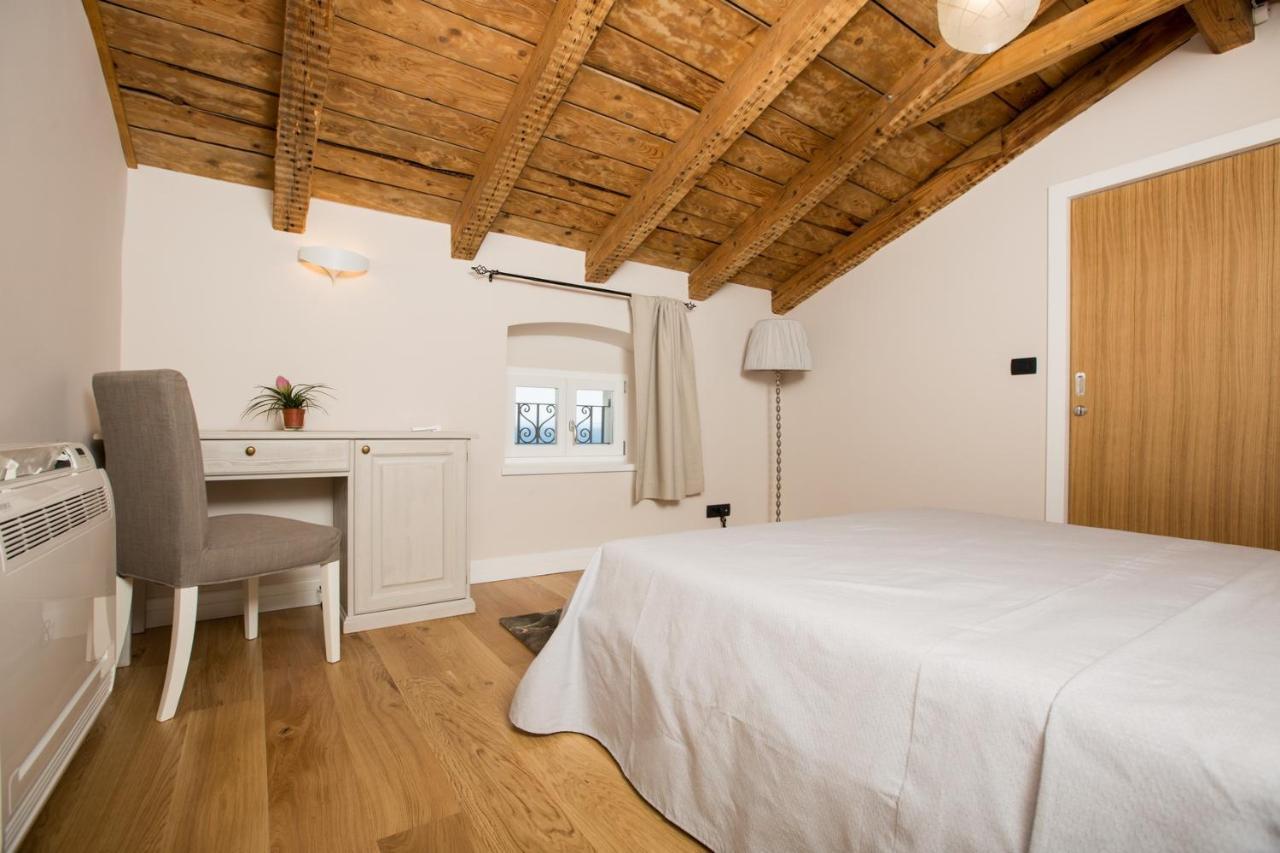 Bed And Breakfast Villa Maria Ловран Экстерьер фото